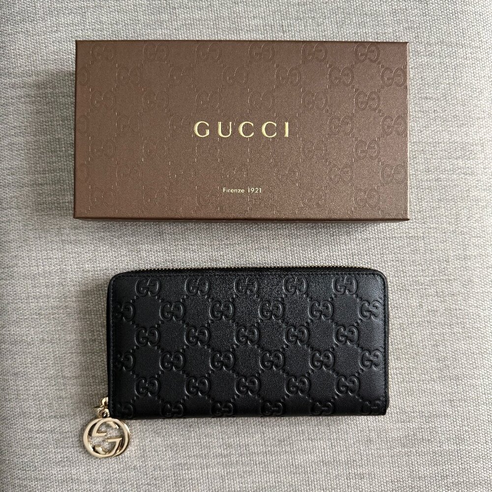 Gucci Zip Around Black Wallet with GG Charm NWT